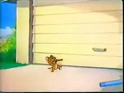 Mager nyashka älskar när hennes ömma röv knullas av vuxna män